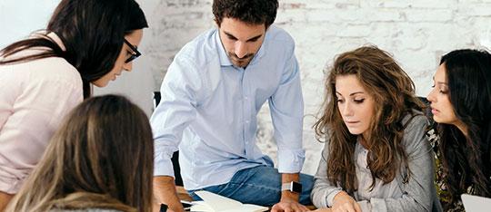 Impulsione o seu futuro, especialize-se
